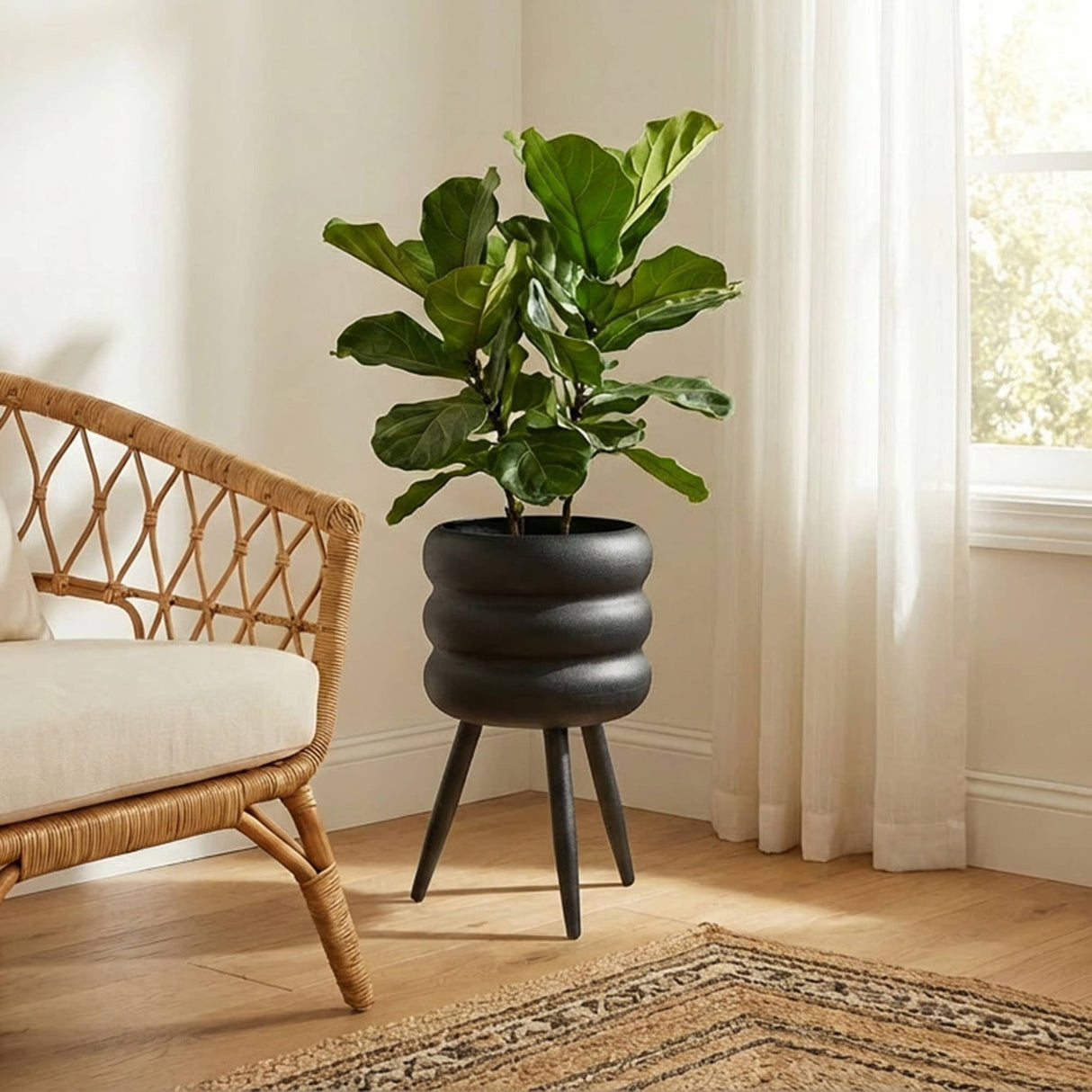 Round Metal Bubble Planter with Legs