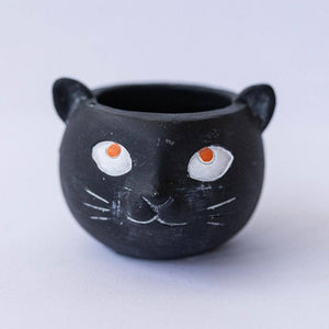 Cement Cat, Flower pot