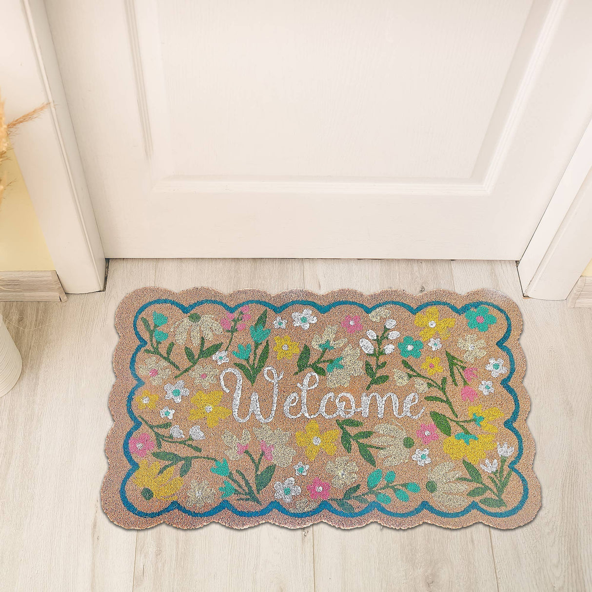 Scallop Shape Flowers Coir Door Mat